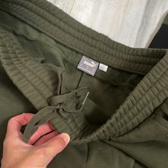 Puma Sweatpants Army and Tan Camo - Picture 5 of 6